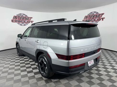 Used 2026 Hyundai Santa Fe SEL image 5