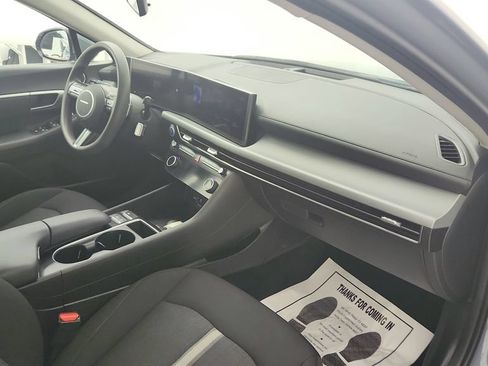 Used 2025 Hyundai Sonata SEL FWD image 18