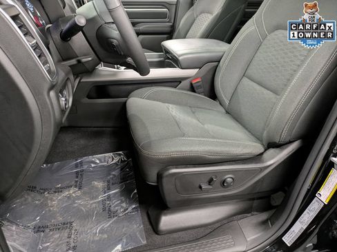 Used 2025 RAM 1500 Big Horn AWD/4WD image 12