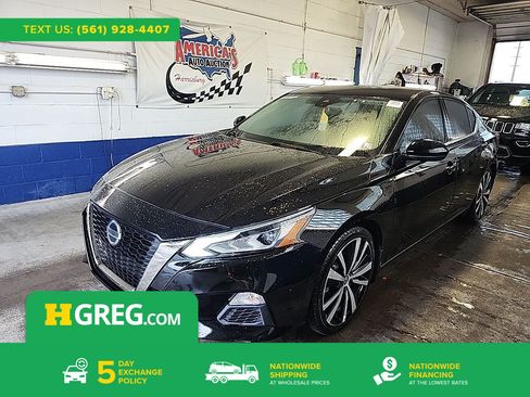 Used 2020 Nissan Altima 2.5 SR FWD image 1