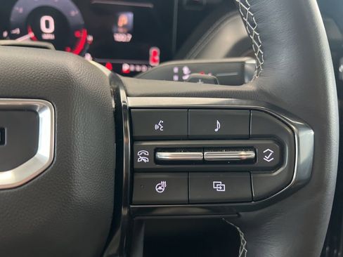 Used 2026 GMC Yukon XL Denali Ultimate w/ LPO, Illumination Package image 22