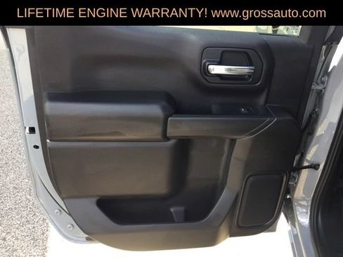 Used 2024 Chevrolet Silverado 1500 Custom AWD/4WD image 17