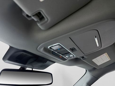 Used 2023 Ford F250 Lariat w/ Chrome Package image 27