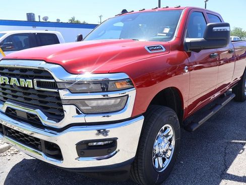 New 2026 RAM 2500 Tradesman AWD/4WD image 2