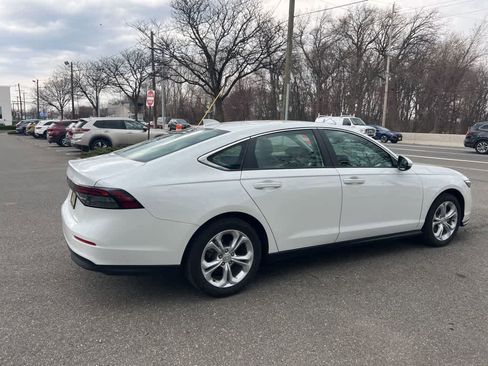 Used 2024 Honda Accord LX image 22