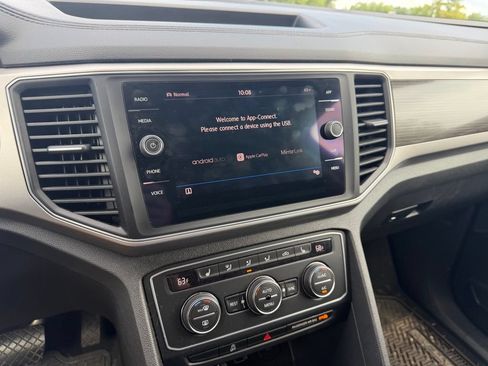 Used 2018 Volkswagen Atlas SE AWD/4WD image 11