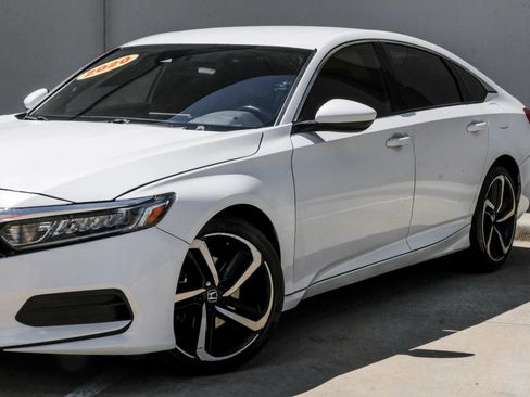 Used 2020 Honda Accord Sport image 10