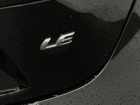 Used 2023 Toyota Corolla LE image 17