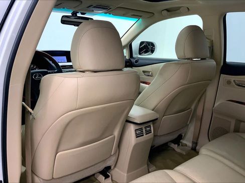 Used 2011 Lexus RX 350 2WD image 16