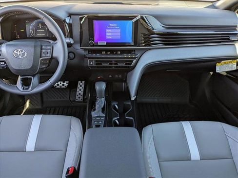 New 2026 Toyota Camry SE image 14