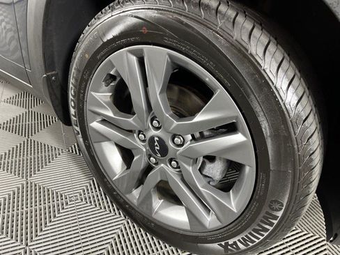 Used 2023 Kia Seltos S FWD image 12