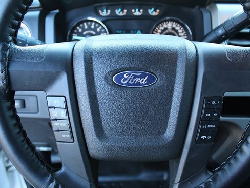 Used 2013 Ford F150 XLT w/ Trailer Tow Pkg image 24