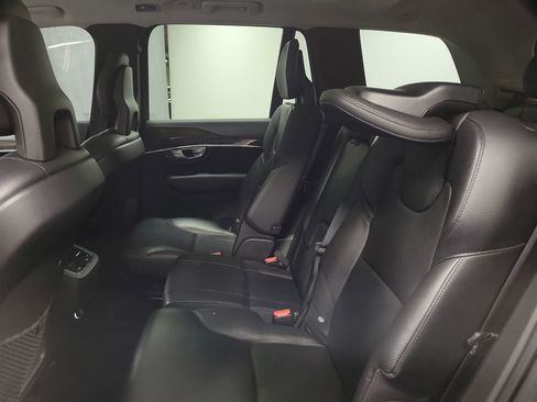 Used 2017 Volvo XC90 T6 Momentum w/ Vision Package AWD/4WD image 20