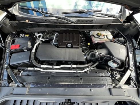 Used 2022 Chevrolet Silverado 1500 LT image 41