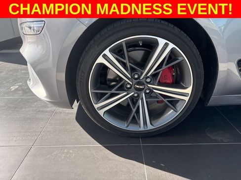 Used 2024 Genesis G70 2.5T w/ Sport Prestige Package image 7
