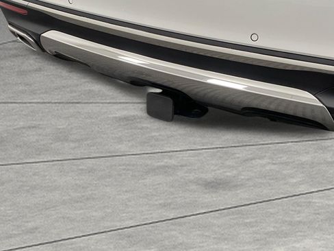 Certified 2026 Mercedes-Benz GLS 450 4MATIC image 4