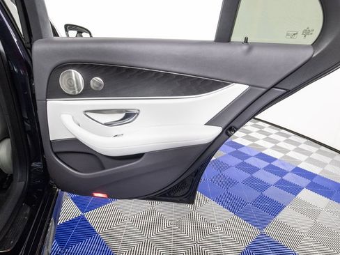 Used 2023 Mercedes-Benz E 350 Sedan image 14