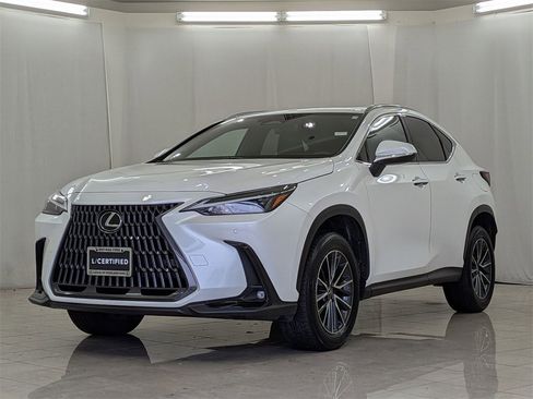 Certified 2024 Lexus NX 350 AWD w/ Premium Package image 4