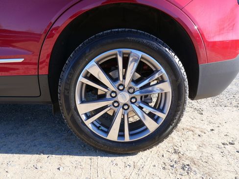 Used 2020 Cadillac XT5 Premium Luxury image 12