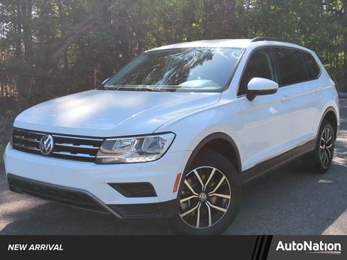 Used 2021 Volkswagen Tiguan SE AWD/4WD image 1