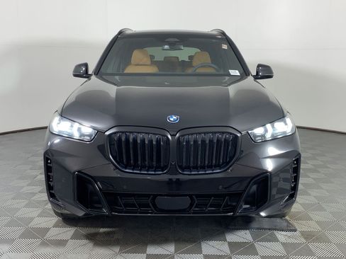 Used 2026 BMW X5 xDrive50e w/ M Sport Package image 5
