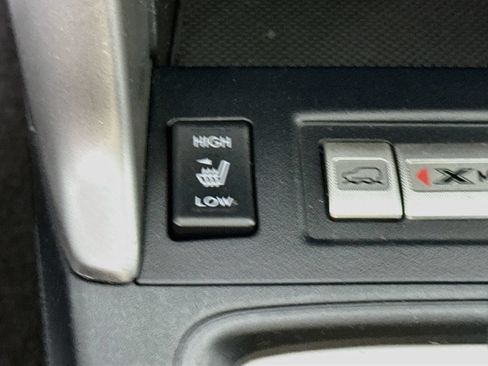 Used 2018 Subaru Forester 2.5i Premium AWD/4WD image 10