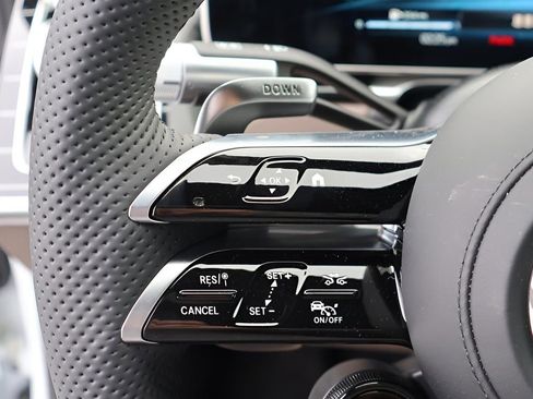 New 2026 Mercedes-Benz S 63 AMG S image 32