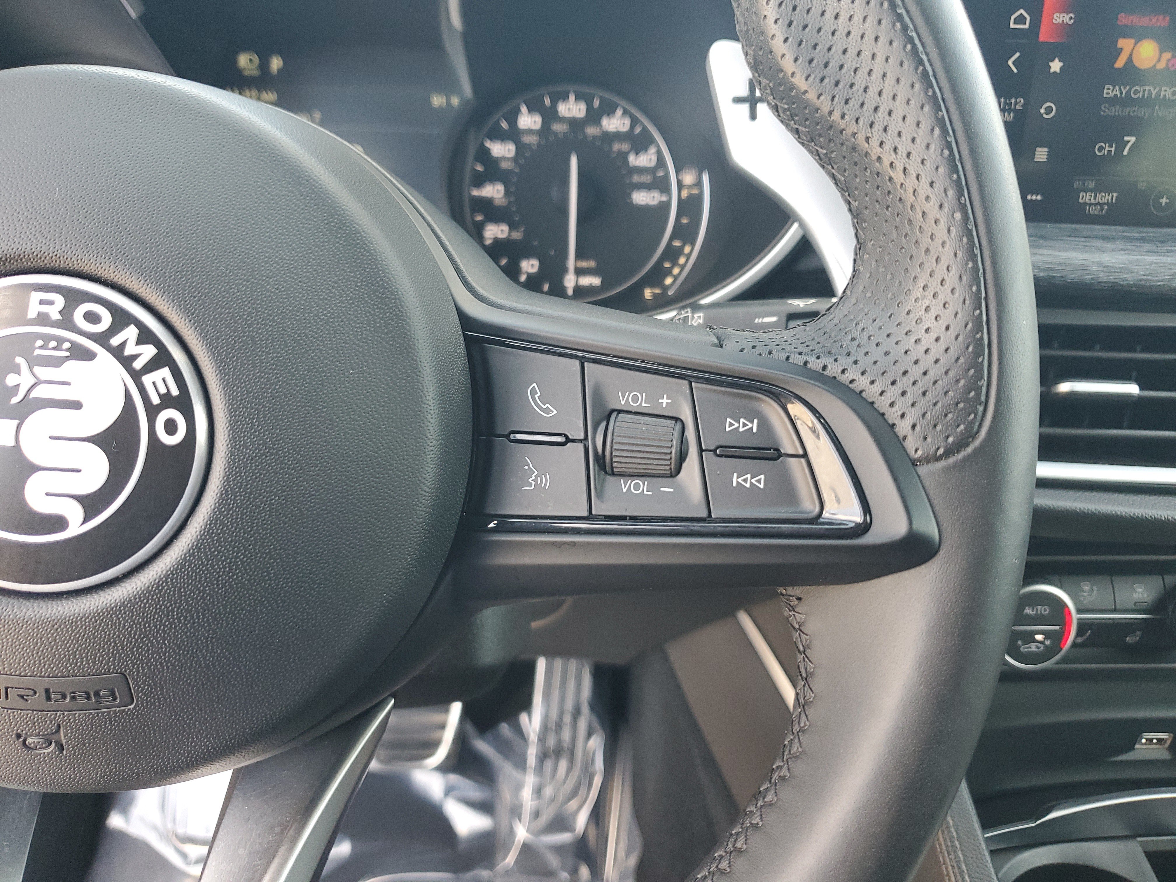 Used 2022 Alfa Romeo Stelvio Sprint RWD image 24