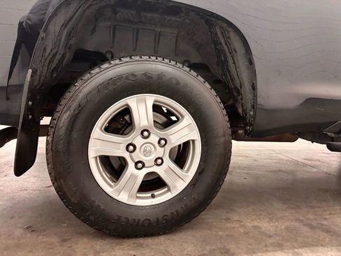 Used 2016 Toyota Tundra SR5 image 13