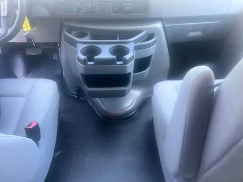 New 2027 Ford E-450 and Econoline 450 Super Duty w/ Power Equipment Group RWD image 21