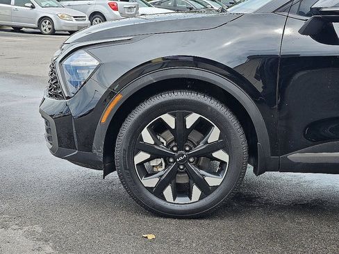 Used 2023 Kia Sportage X-Line w/ X-Line Premium Package AWD/4WD image 6