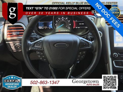 Used 2017 Ford Fusion SE w/ Fusion SE Technology Package FWD image 12