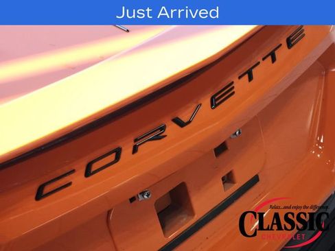 Used 2022 Chevrolet Corvette Stingray Preferred Conv w/ Z51 Performance Package RWD image 12