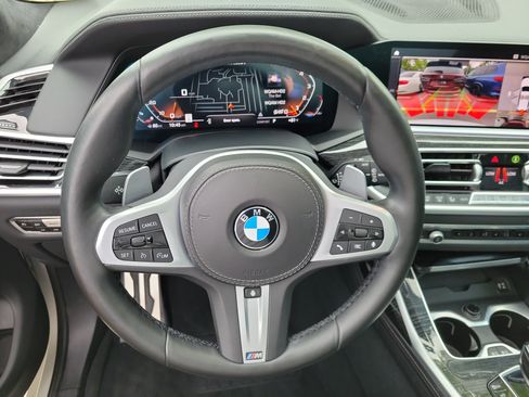 Used 2021 BMW X7 M50i w/ Executive Package AWD/4WD image 23