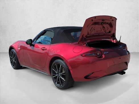 Used 2026 MAZDA MX-5 Miata Grand Touring RWD image 10
