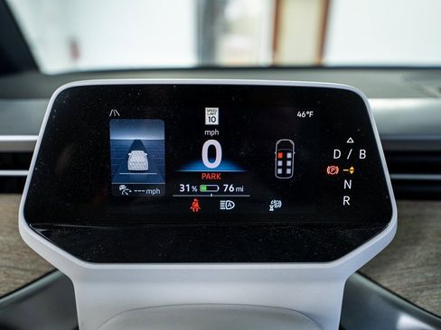 Used 2025 Volkswagen ID. Buzz 1st Edition image 40