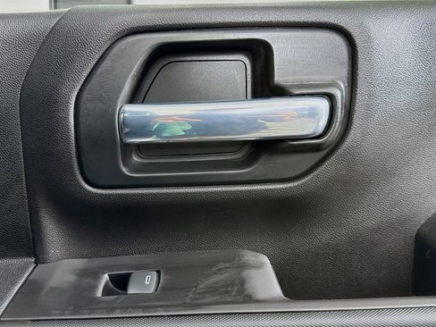 Used 2021 Chevrolet Silverado 2500 LT w/ Fleet Comfort Package image 28