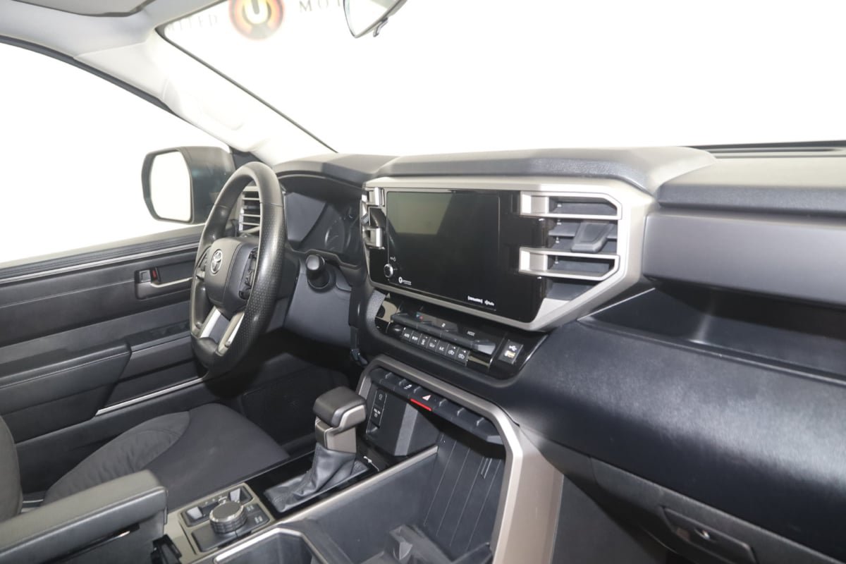 Used 2022 Toyota Tundra SR5 AWD/4WD image 35