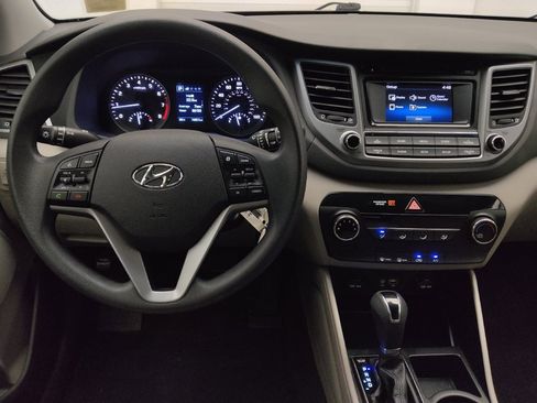 Used 2018 Hyundai Tucson SE AWD/4WD image 22