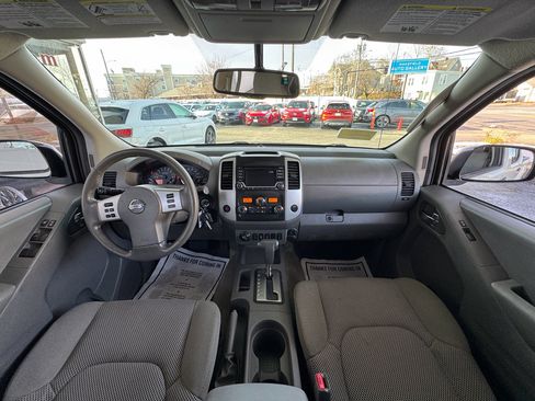 Used 2018 Nissan Frontier SV w/ Value Truck Package image 7