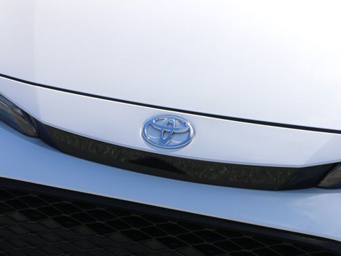 Used 2024 Toyota Corolla SE FWD image 12