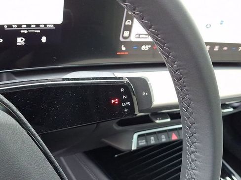 New 2026 Audi Q3 quattro 2.0T AWD/4WD image 11