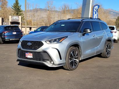 Used 2022 Toyota Highlander XSE