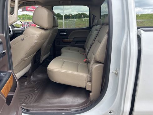 Used 2018 GMC Sierra 1500 SLT w/ SLT Premium Package AWD/4WD image 11