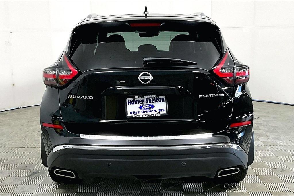 Used 2024 Nissan Murano Platinum w/ Cargo Package FWD image 4