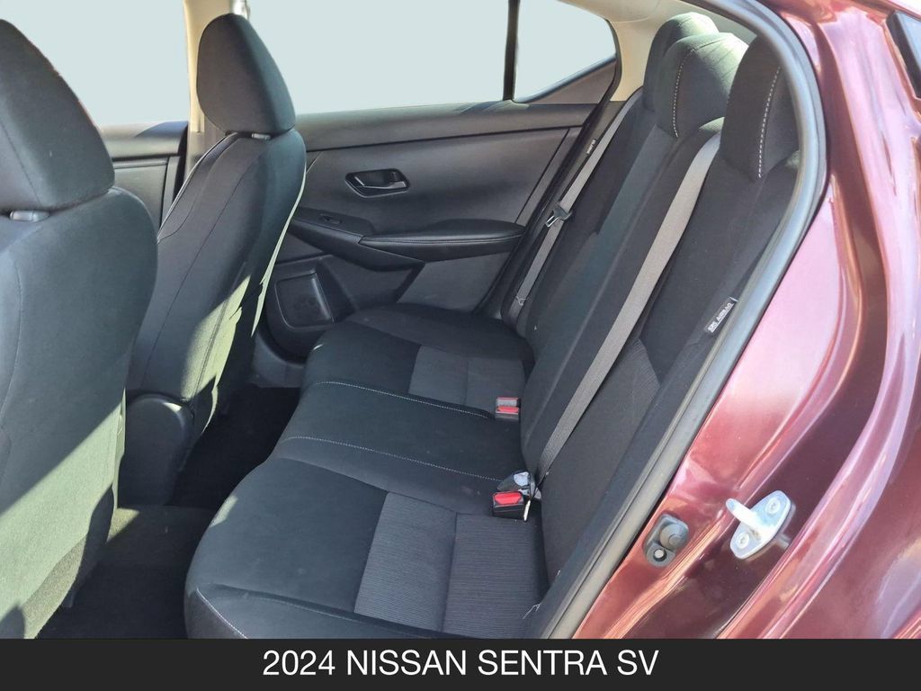 Used 2024 Nissan Sentra SV FWD image 16