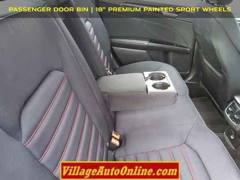 Used 2015 Ford Fusion SE image 36