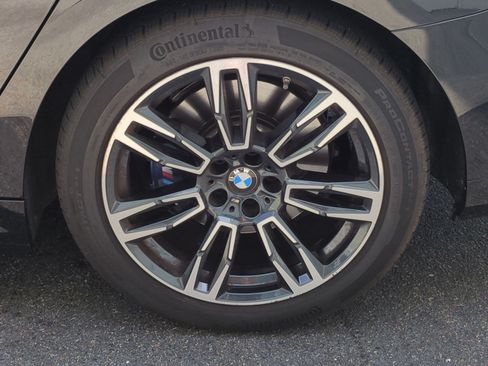 Used 2024 BMW 530i xDrive w/ Executive Package AWD/4WD image 13