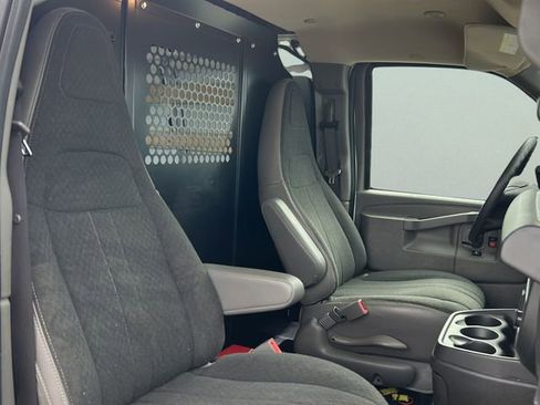 Certified 2024 GMC Savana 2500 w/ Driver Convenience Package image 20