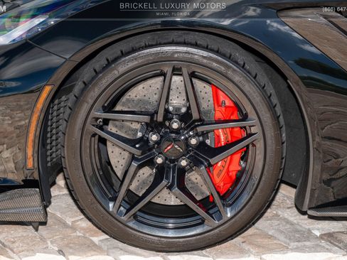 Used 2019 Chevrolet Corvette ZR1 RWD image 41